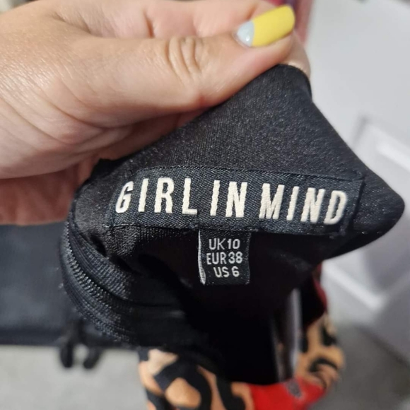 Girl in mind midi dress - Picture 5 of 5